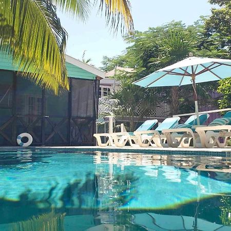 Hummingbirds Cabins キー・カーカー エクステリア 写真