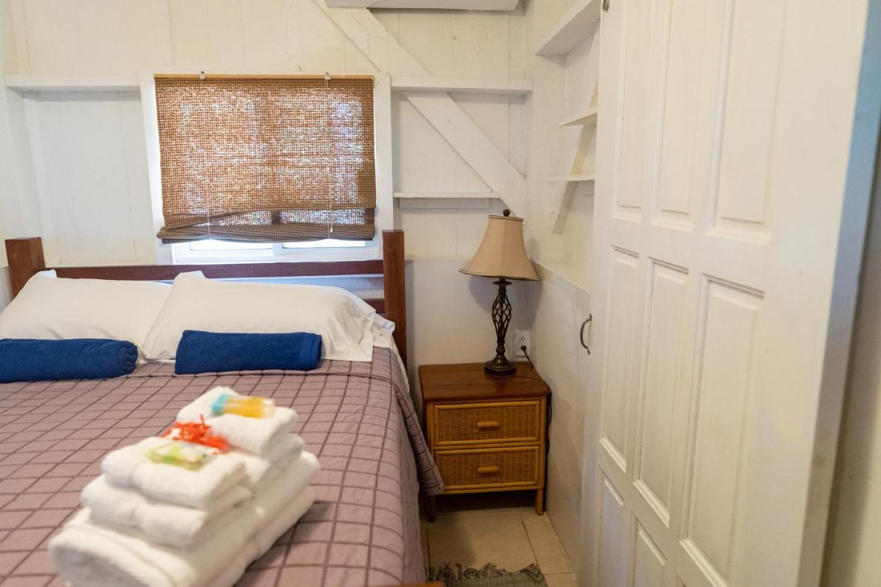 Hummingbirds Cabins キー・カーカー エクステリア 写真